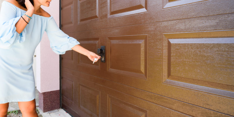 Garage Door Maintenance | Star Solutions 800-517-5377